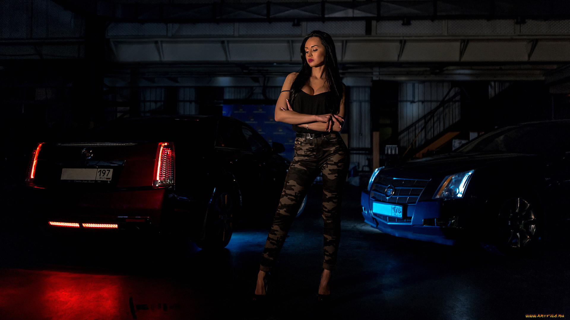 , -  , cadillac